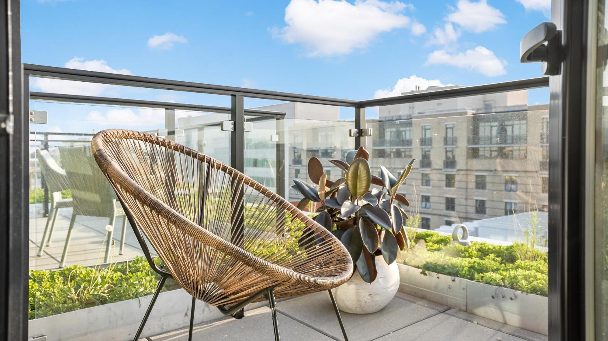 Pure Voyage Shaw Aparthotel Washington Buitenkant foto