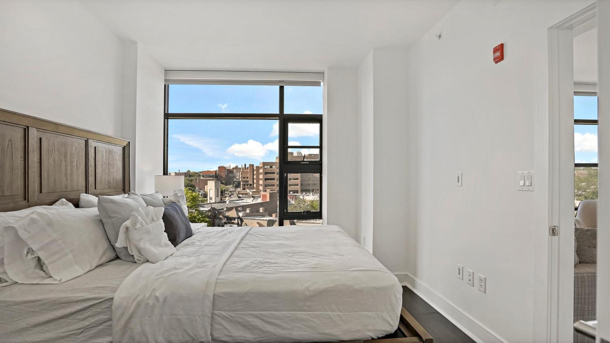 Pure Voyage Shaw Aparthotel Washington Buitenkant foto